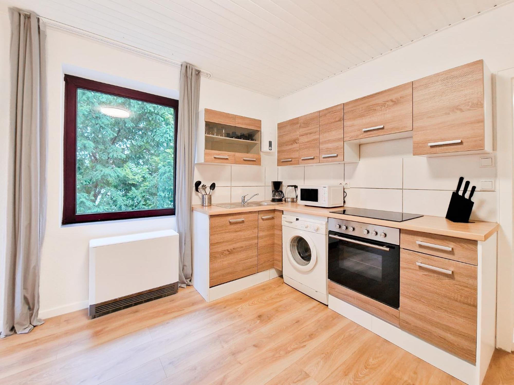 Raj Living - 1 , 2 And 3 Room Monteur Apartments Duisburg Exterior photo